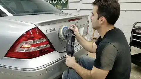 5 Signs Your Car Desperately Needs Paint Correction